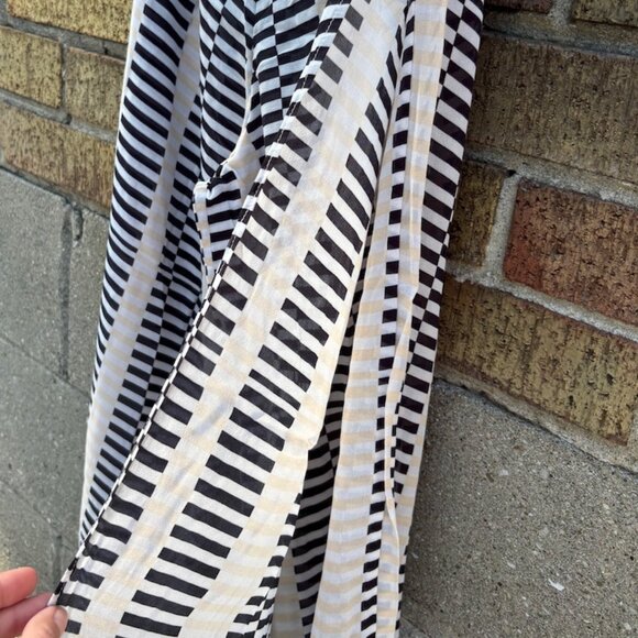 Evarae Black & White Luxury Silk Pants - Picture 2 of 3